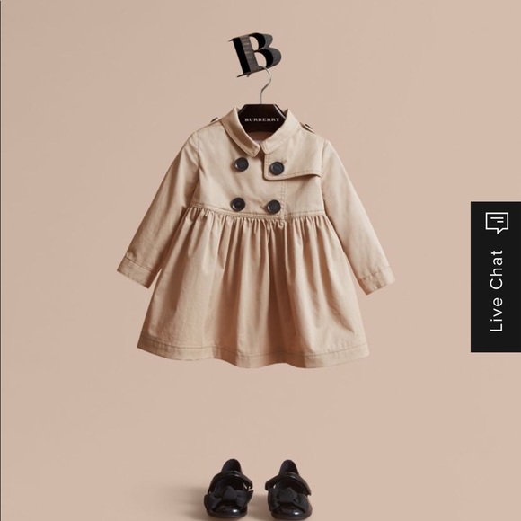 Authentic Burberry Girls 4Y trench coat